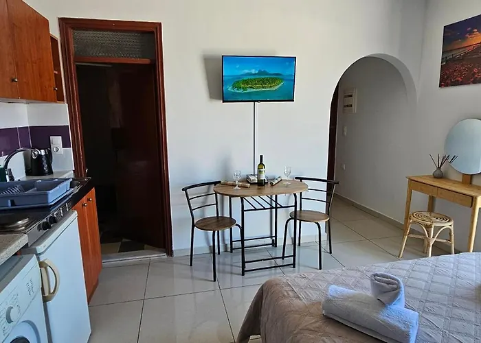 Primordial Apartment Rhodes City